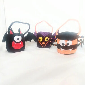 Bundle of 3 Halloween candy trick or treat bags NWOT